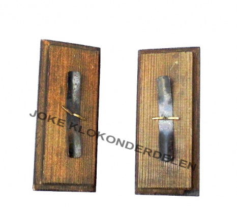 === 2 Klokkast zijdeurtjes = oud === 41606 - Afbeelding 2
