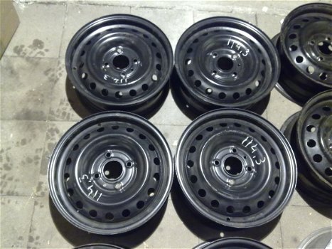 4 Stalen Velgen Nissan Tiida 15 Inch 4x114,3 Wieldoppen - 3