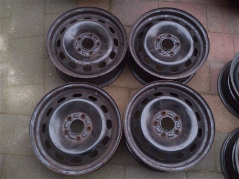 4 Stalen Velgen Volvo C30 S40 V50 5x108 15 Inch - 1