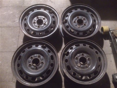 4 Stalen Velgen Mazda 3 5 6 626 Premacy 15 Inch 5x114,3 - 3