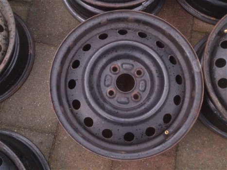 4 Stalen Velgen Toyota Corolla Verso MR2 Prius 15 Inch 4x100 - 2