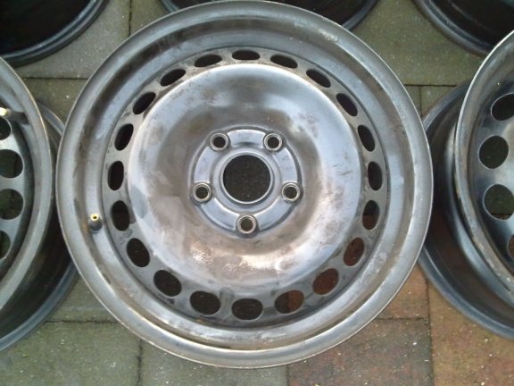 4 Stalen velgen 15 Inch Vw Passat 3B 3BG Audi A4 5x112 - Afbeelding 2