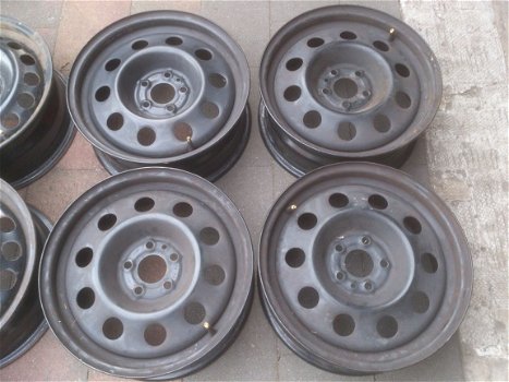 4 Stalen Velgen Alfa Romeo 147 156 GT 15 Inch 5x98 - 1