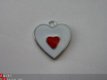 Geëmailleerde bedel - hartje (wit/rood) - 1 - Thumbnail