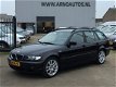 BMW 3-serie Touring - 318d Black&Silver II, YOUNGTIMER, AIRCO, CRUISE CONTROL, ELEK-RAMEN, RADIO-CD- - 1 - Thumbnail