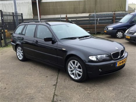 BMW 3-serie Touring - 318d Black&Silver II, YOUNGTIMER, AIRCO, CRUISE CONTROL, ELEK-RAMEN, RADIO-CD- - 1