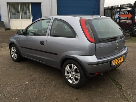 Opel Corsa - 1.2-16V Essentia, AIRCO, STUURBEKRACHTIGING, ELEK-RAMEN, RADIO-CD-MP3-USB-AUX, CENT-VER - 1