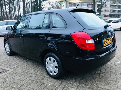 Skoda Fabia Combi - 1.2-12V Go *5 DRS*AIRCO*STUURBEKR.*ELLEK.PAKKET.*BOEKJES*zeer leuke auto - 1