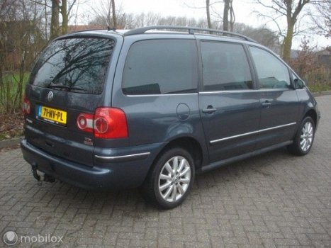 Volkswagen Sharan - 1.9 TDI Aut. leer - airco Dynamo defect - 1