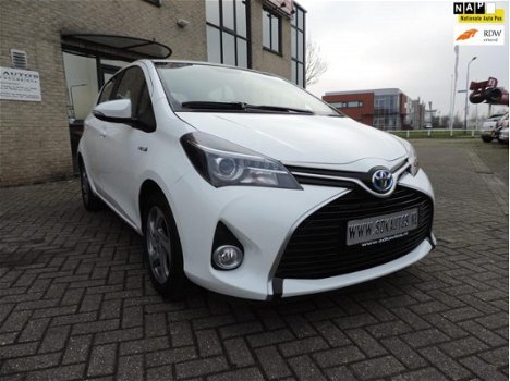 Toyota Yaris - 1.5 Hybrid Lease Limited Automaat, L.M.velgen, van eerste eigenaar - 1