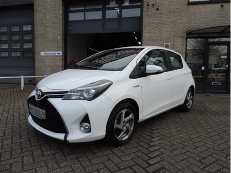 Toyota Yaris - 1.5 Hybrid Lease Limited Automaat, L.M.velgen, van eerste eigenaar - 1