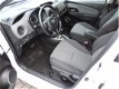 Toyota Yaris - 1.5 Hybrid Lease Limited Automaat, L.M.velgen, van eerste eigenaar - 1 - Thumbnail