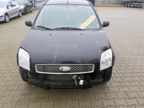 Ford Fusion - 1.4-16V Futura - 1