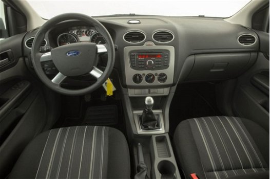 Ford Focus Wagon - 1.6 Trend Airco - 1