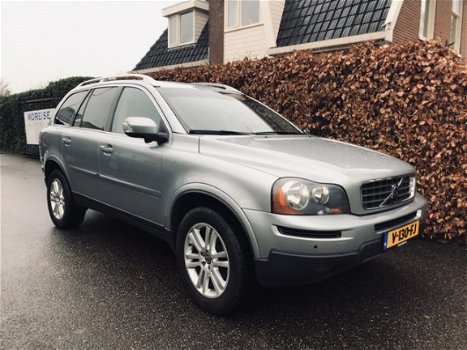 Volvo XC90 - D5 185pk Awd Geartronic Grijs kenteken Nw model 232dkm - 1