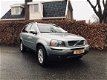 Volvo XC90 - D5 185pk Awd Geartronic Grijs kenteken Nw model 232dkm - 1 - Thumbnail