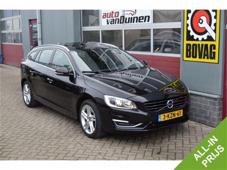 Volvo V60 - 2.4 D6 AWD Plug-In Hybrid Summum = incl. btw O.a: Leder, Xenon, Schuif/kantel dak, afn. - 1