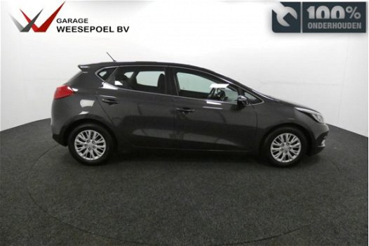 Kia Cee'd - 1.6 GDI COMFORT PACK 5-D - 1