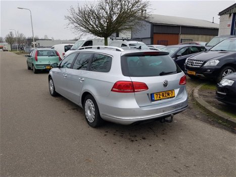 Volkswagen Passat Variant - 1.6 TDI Easyline BlueMotion 77kw 6-Bak Bj:2011 - 1