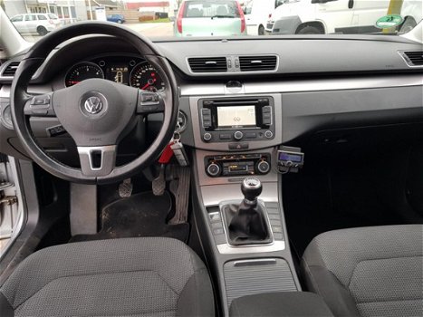 Volkswagen Passat Variant - 1.6 TDI Easyline BlueMotion 77kw 6-Bak Bj:2011 - 1