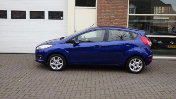 Ford Fiesta - 1.0 80 PK STYLE ULTIMATE 5D NAVI PDC - 1