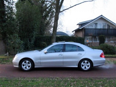 Mercedes-Benz E-klasse - E320 CDI Automaat Avantgarde Youngtimer - 1