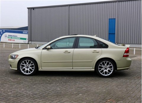 Volvo S40 - 2.5 T5 Exclusive incl BTW + 6 maand garantie - 1