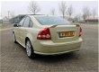 Volvo S40 - 2.5 T5 Exclusive incl BTW + 6 maand garantie - 1 - Thumbnail