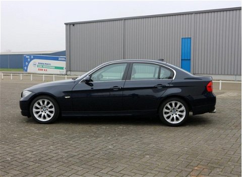 BMW 3-serie - 325i Dynamic Executive Radar HK Keyless Aktivlenkung - 1