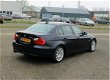 BMW 3-serie - 325i Dynamic Executive Radar HK Keyless Aktivlenkung - 1 - Thumbnail