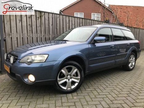 Subaru Outback - 2.5i 165 PK 4X4 Clima, Elektisch Pakket, Trekhaak, Netjes - 1