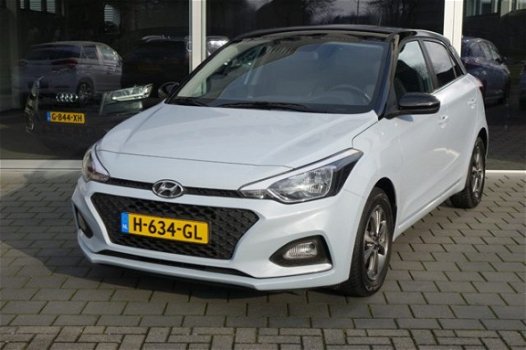 Hyundai i20 - 1.2 5-DEURS SPECIAL AIRCO ' LANE ASSIST ' AUX / USB ' - 1