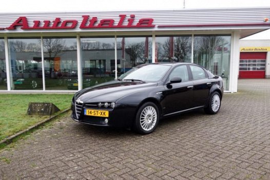 Alfa Romeo 159 - 1.9 JTS Distinctive - 1