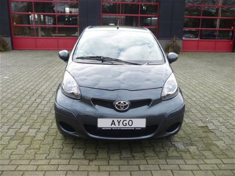 Toyota Aygo - 1.0-12V Comfort 32.000 KM NIEUWSTAAT 5DRS AIRCO - 1