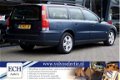 Volvo V70 - D5 163 pk Automaat, Leer, Navi, Xenon, Stoelverwarming - 1 - Thumbnail