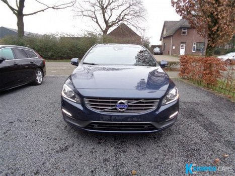 Volvo V60 - D2 Powershift Kinetic Leder Navi Stoelve - 1