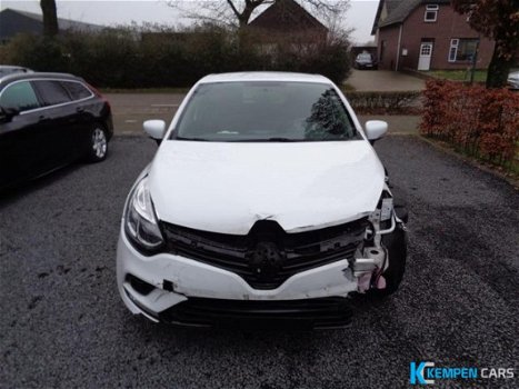 Renault Clio - 1.2 16V 75 Phase II Zen AC PDC 19dkm - 1