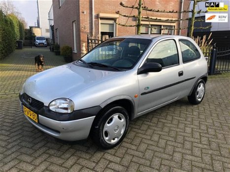 Opel Corsa - 1.4i Strada automaat stuurbekrachtiging - 1