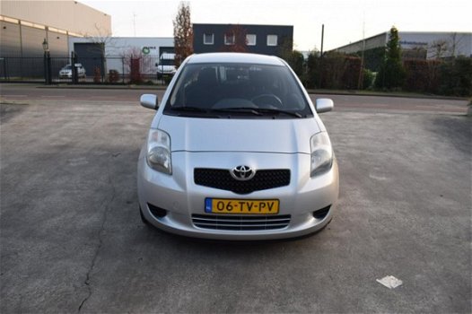 Toyota Yaris - 1.3 VVTi Sol - 1