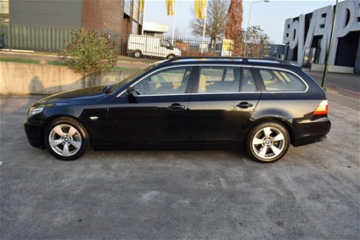 BMW 5-serie Touring - 525d Executive - 1