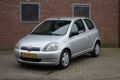 Toyota Yaris - 1.3 VVT-i Sol - 1 - Thumbnail