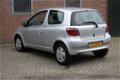 Toyota Yaris - 1.3 VVT-i Sol - 1 - Thumbnail