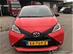 Toyota Aygo - 1.0i 69pk x-fun 5drs - airco - elektr ramen - lmv - aux - usb - cruise - 1e eig. - org - 1 - Thumbnail