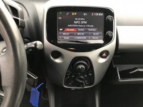 Toyota Aygo - 1.0 VVT-i x-play - 1