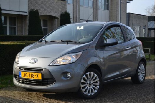 Ford Ka - 1.2 Grand Prix start/stop Titanium Airco Elek. Ramen Lm-Velgen + Inruil Mogelijk - 1