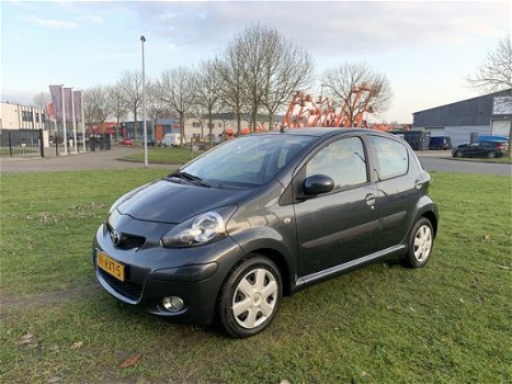 Toyota Aygo - 1.0-12V Comfort - NAVI/AIRCO/NAP - 1