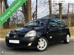 Renault Clio - 1.6 16V Initiale|RIJKLAAR|NAP|NWE APK|RIEM VERV - 1 - Thumbnail