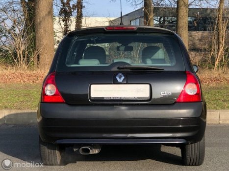 Renault Clio - 1.6 16V Initiale|RIJKLAAR|NAP|NWE APK|RIEM VERV - 1