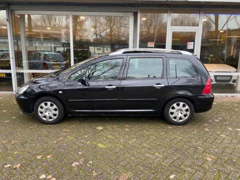 Peugeot 307 SW - 1.6 16V Premium 2005 | AIRCO| PANO |TREKHAAK - 1