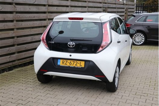 Toyota Aygo - 1.0 VVT-i x-fun Airco / 6 maand Bovag Garantie - 1